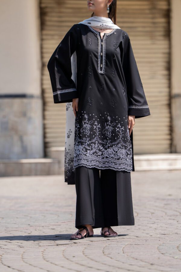 Mono Chrome Charcoal